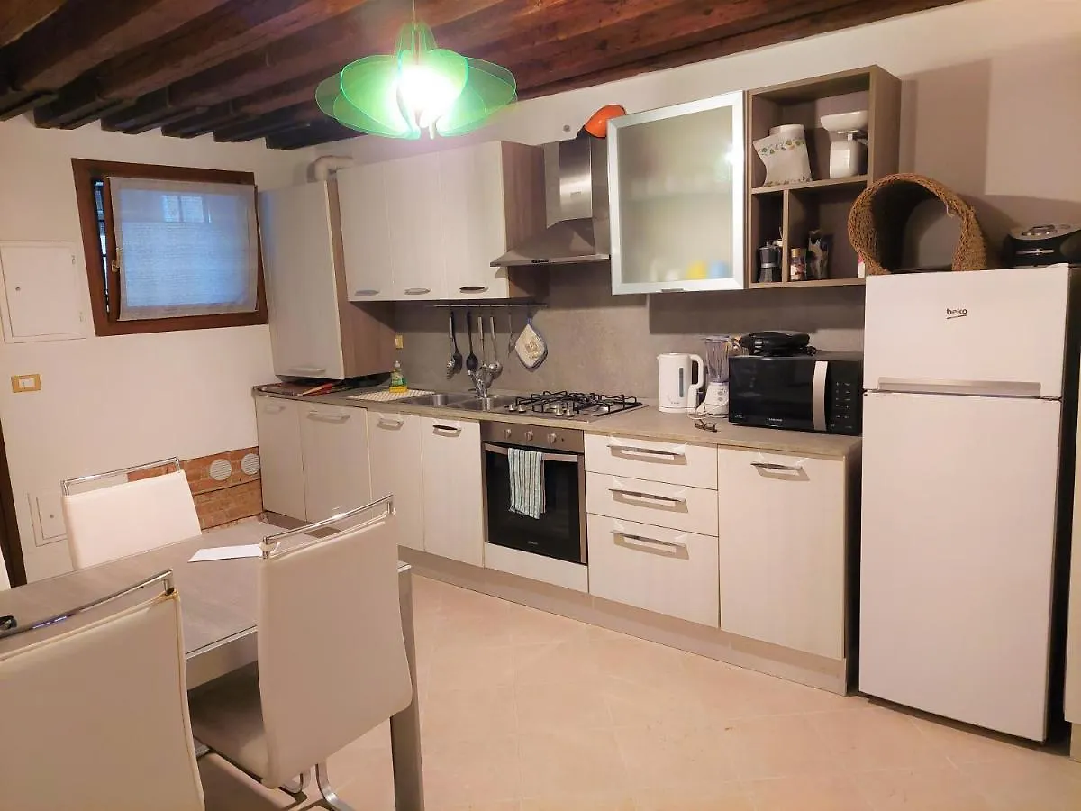 Ca'Vitturi - Romantic Flat Venice 0*,  Italy